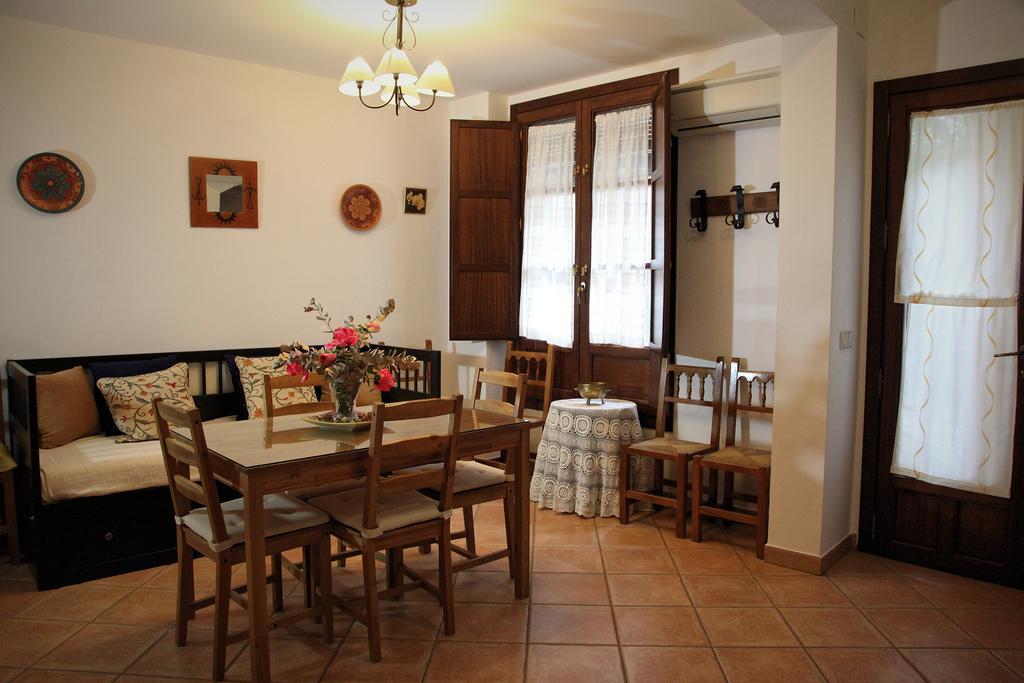 Casa Rural Azahar Priego De Cordoba Ruang foto