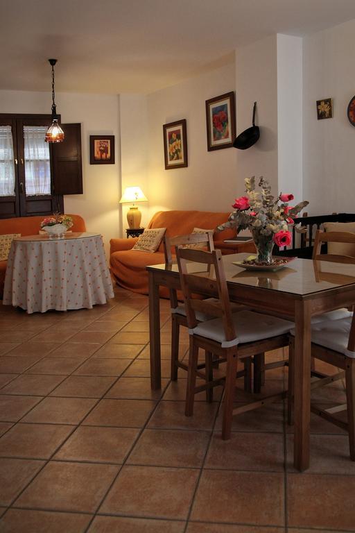 Casa Rural Azahar Priego De Cordoba Ruang foto